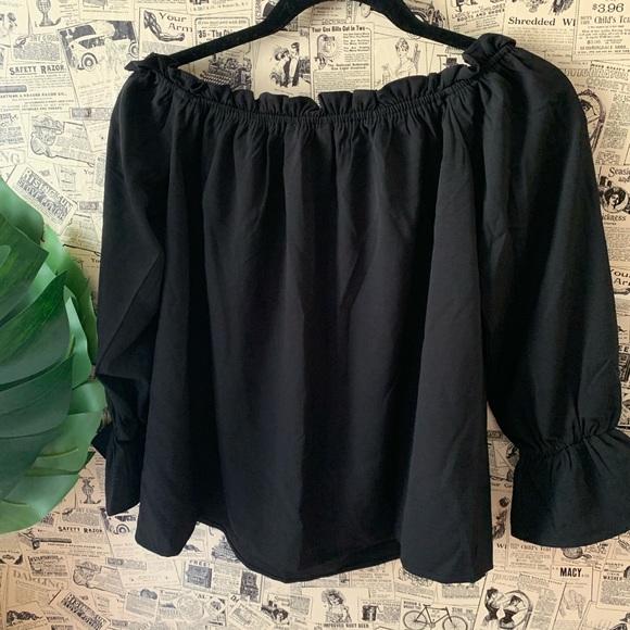 NWT lulus off shoulder black blouse long sleeve XS - Picture 6 of 9